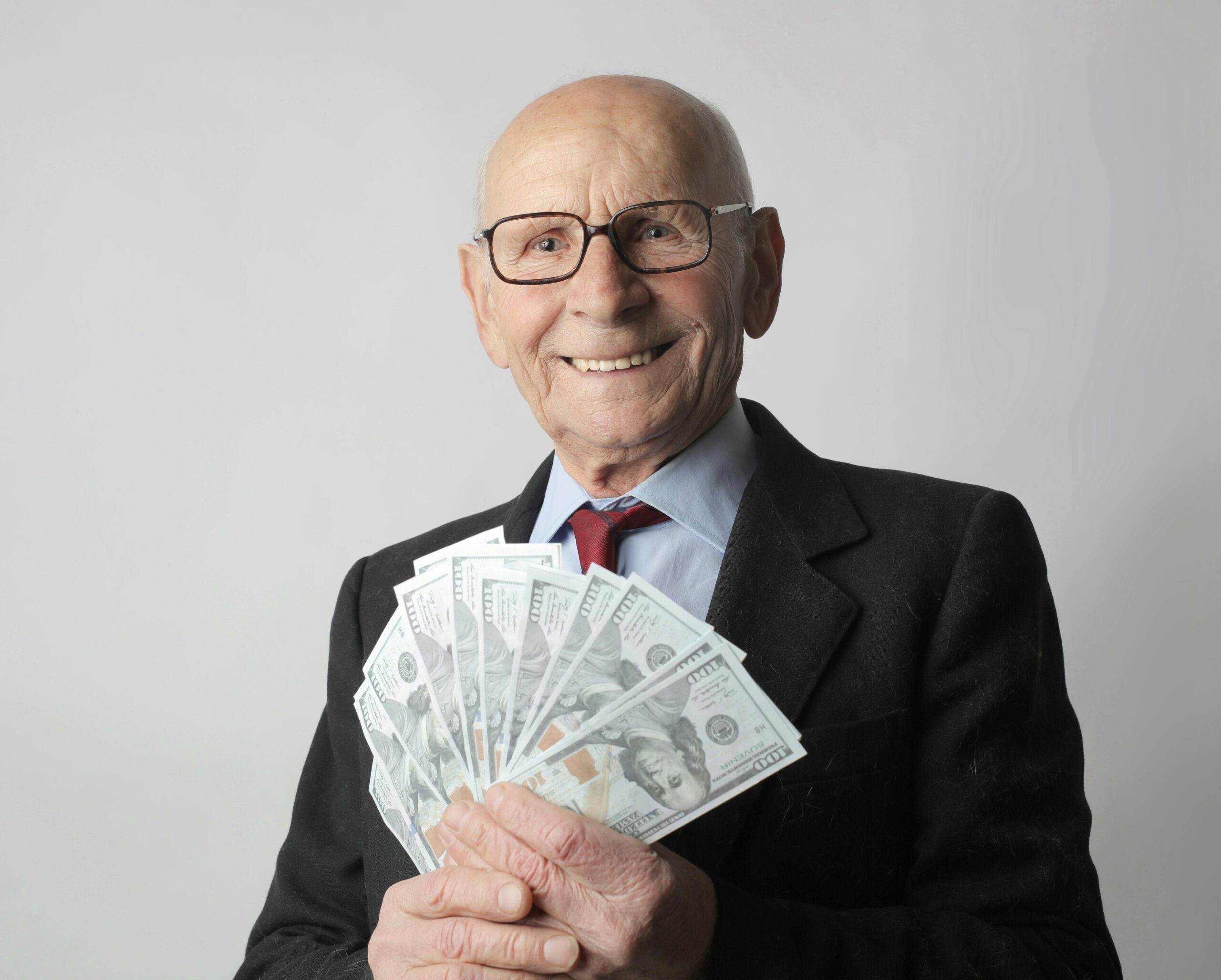 Maximize Your Retirement Income in 2025